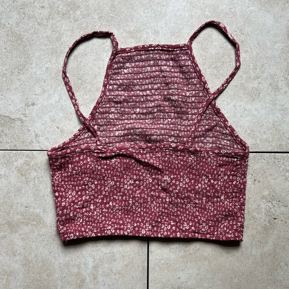 L.A. HEARTS Junior Crop Top
Size: XS - Picture 2 of 2